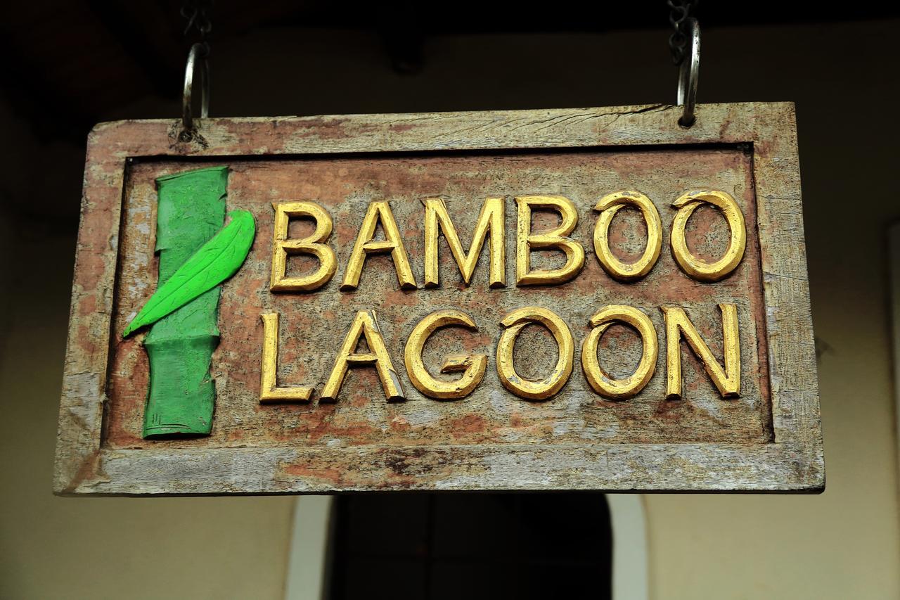 Bamboo Lagoon Backwater Front Resort Alappuzha Extérieur photo